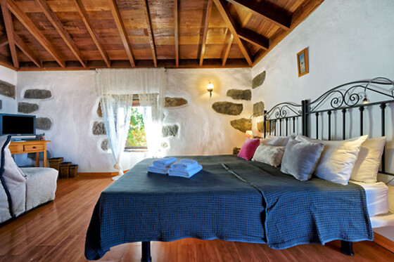 LA CORREA DEL ALMENDRO - photo 12