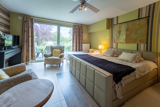 De Witte Merel & Hotel at home - photo 3