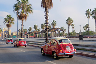Ruta por el Barrio Gótico en Seat 600 en Barcelona