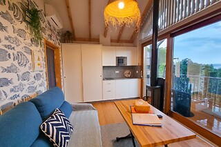 Una noche con desayuno y cesta de picnic para la cena para 2 en Cabanas de Udra en Beluso-Bueu (Pontevedra)