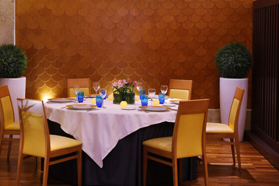 Una noche en habitación premium con desayuno para 2 en Abba Fonseca Hotel**** en Salamanca