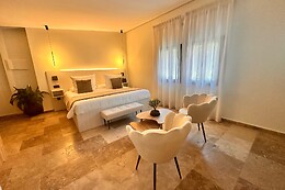HOTEL BOUTIQUE COMTAL EMPURIES