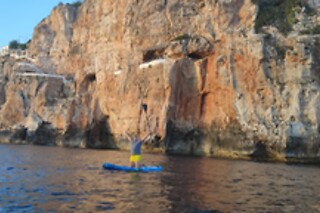 Un alquiler de paddle surf para 4 en MenorcAventura en Alaior (Islas Baleares)