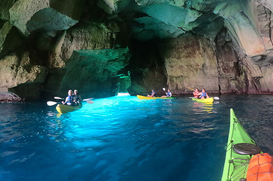 Un alquiler de paddle surf para 4 en MenorcAventura en Alaior (Islas Baleares)