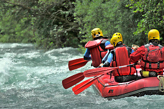 Un descenso de rafting  para 2 en Rafting Llavorsí en Llavorsí (Lleida)