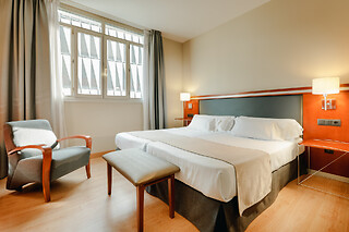 Una noche con desayuno para 2 en Abba Euskalduna Hotel**** en Bilbao (Bizkaia)