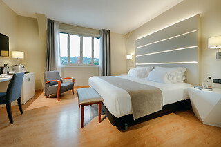Una noche con desayuno para 2 en Abba Euskalduna Hotel**** en Bilbao (Bizkaia)