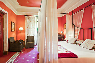 Una noche en suite con desayuno para 2 en Abba Palacio de Soñanes**** en Villacarriendo (Cantabria)