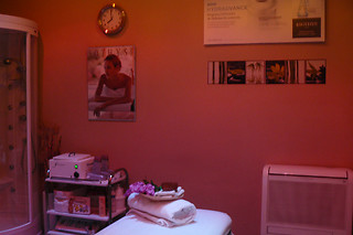 Un masaje exprés para 2 en Centro de Estética Vivir en Madrid