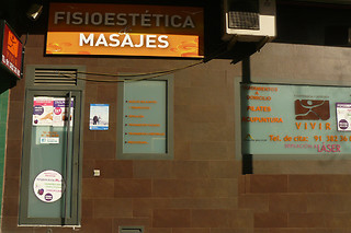 Un masaje exprés para 2 en Centro de Estética Vivir en Madrid