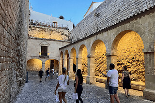 Visita gastronómica por libre por la ciudad de Ibiza