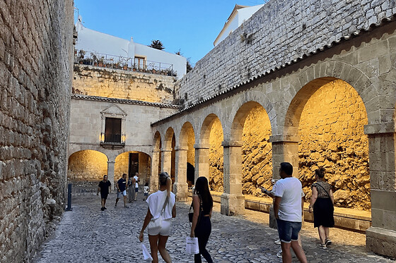 Visita gastronómica por libre por la ciudad de Ibiza