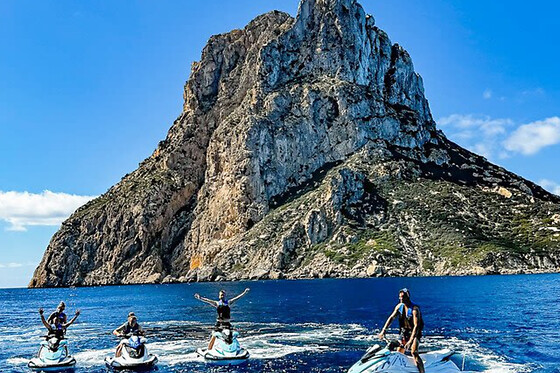 Excursión en moto acuática desde San Antonio (Ibiza) a Es Vedrá