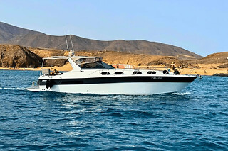 Excursión en yate privado con barbacoa y puesta de sol en las playas de Papagayo, en Lanzarote