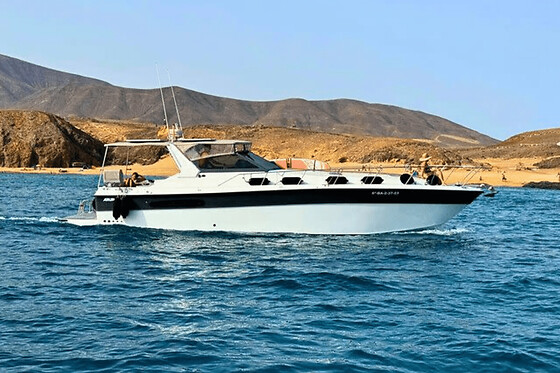 Excursión en yate privado con barbacoa y puesta de sol en las playas de Papagayo, en Lanzarote