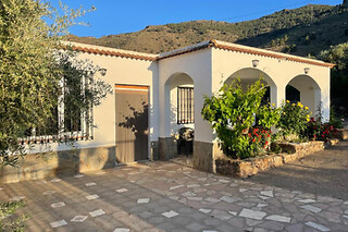 Una noche para 4 en Casa Rural Los Caleros en Fondón (Almería)