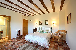 Una noche con experiencia bienestar para 2 en Casa rural El Olmo en El Rasillo de Cameros (La Rioja)