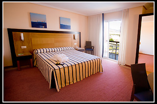 Una noche con desayuno para 2 en Hotel Bonalba Alicante****S en Mutxamel (Alicante)