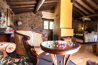 Una noche con desayuno para 2 en Hotel Ruralis Peña del Alba***** en Arroyomolinos de la Vera (Cáceres)