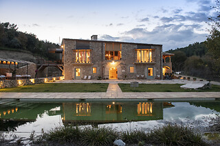 Una noche con desayuno para 2 en Can Buch Hotel ECOTurismo en Sant Aniol de Finestres (Girona)