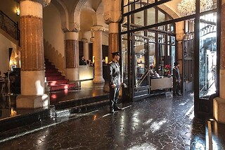 Una noche para 2 en Hotel Casa Fuster G.L Monumento***** en Barcelona