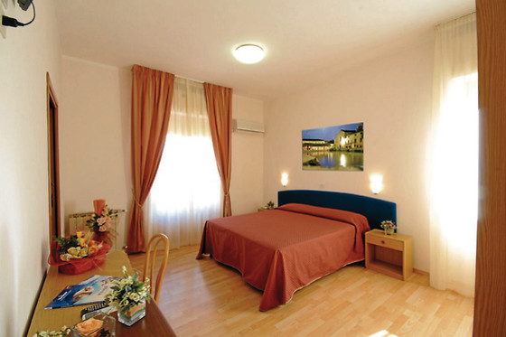 Hotel Perugina - photo 0