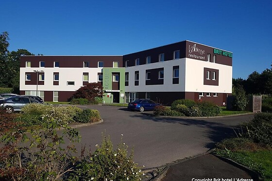 Brit Hotel - Hotel St Méen en Brocéliande - photo 2