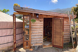 YURTA LAS LEDAS