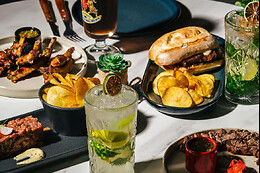 TRIBUNA SPORTS BAR