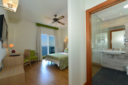 HOTEL SALOBREÑA SUITES