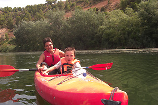 Descenso del Ebro en Kayak con Rogles Aventura en Flix (Tarragona)