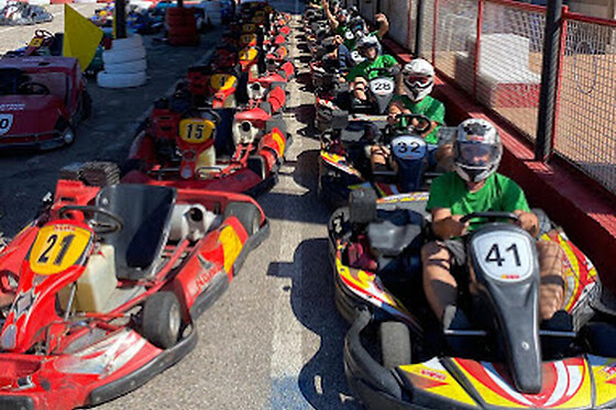 Una tanda en SuperKart para 2 en Karting El Pla en El Pla de Sant Tirs (Lleida)