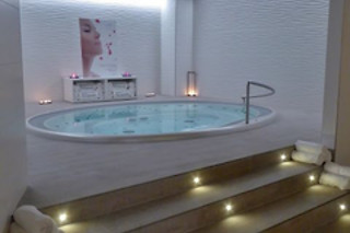 Un paquete termal para 1 en Hotel Pompaelo Urban Spa en Pamplona**** (Navarra)