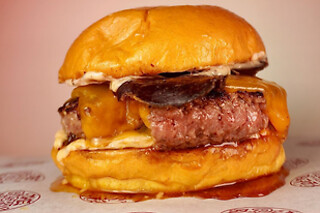 Una comida o cena para 2 en The Risky Burger en San Benito - Progreso (Murcia)
