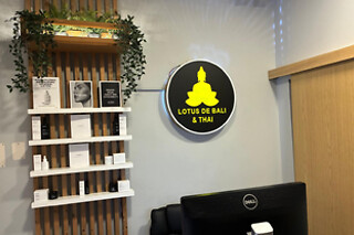 Un tratamiento "Vegan Vitamin Radiance facial" para 1 en Lotus de Bali & Thai, en Barcelona