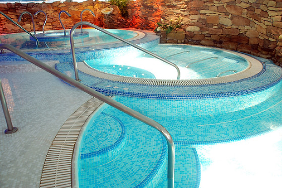 Una noche con experiencia bienestar para 2 en Olympia Hotel Events & Spa**** en Alboraya (Valencia)