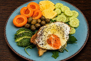 Una comida o cena para 2 en Embera Farm Grill & Cócteles en Valencia