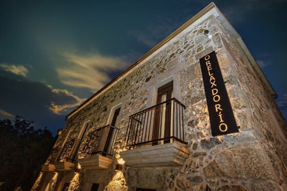 Dos noches con desayunos para 2 en Casa Molino Boutique en Muxía (A Coruña)