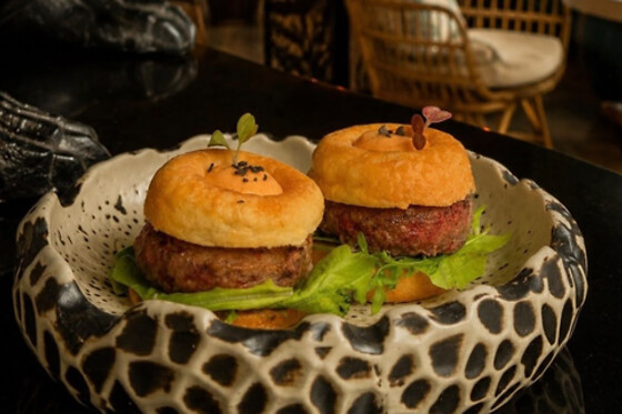 Una comida o una cena gourmet premium para 2 en Restaurante Selvático Beach Club en Tarragona