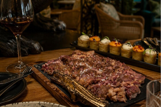Una comida o una cena gourmet premium para 2 en Restaurante Selvático Beach Club en Tarragona