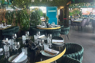 Una comida o una cena gourmet premium para 2 en Restaurante Selvático Beach Club en Tarragona