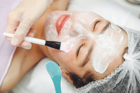 Una higiene facial para 1 en Centro de Estética Avanzada y Peluquería Inma Fernández en Vila-real (Castellón)