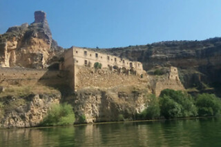 Una experiencia de piragüismo para 4 personas en Duraventour en San Miguel de Bernuy (Segovia)