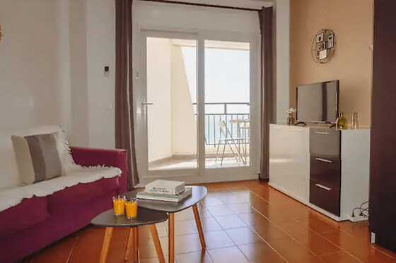 Una noche en apartamento para 2 en Holidays Costa Brava en Empuriabrava (Girona)