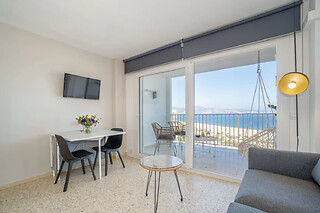 Una noche en apartamento para 2 en Holidays Costa Brava en Empuriabrava (Girona)