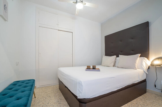 Una noche en apartamento para 2 en Holidays Costa Brava en Empuriabrava (Girona)