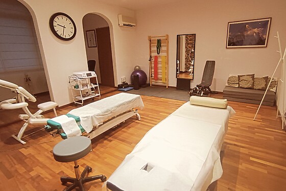 KG CLINICA Y SALUD - photo 1