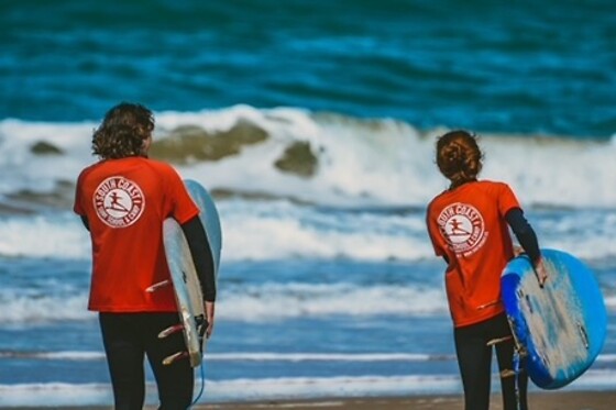Una clase de surf para 1 en South Coast en Vejer de la Frontera (Cádiz)