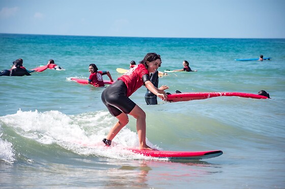 Una clase de surf para 1 en South Coast en Vejer de la Frontera (Cádiz)