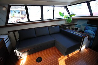 Una noche en el barco para 4 en Diamond Boat Party en Sant Adrià de Besòs (Barcelona)